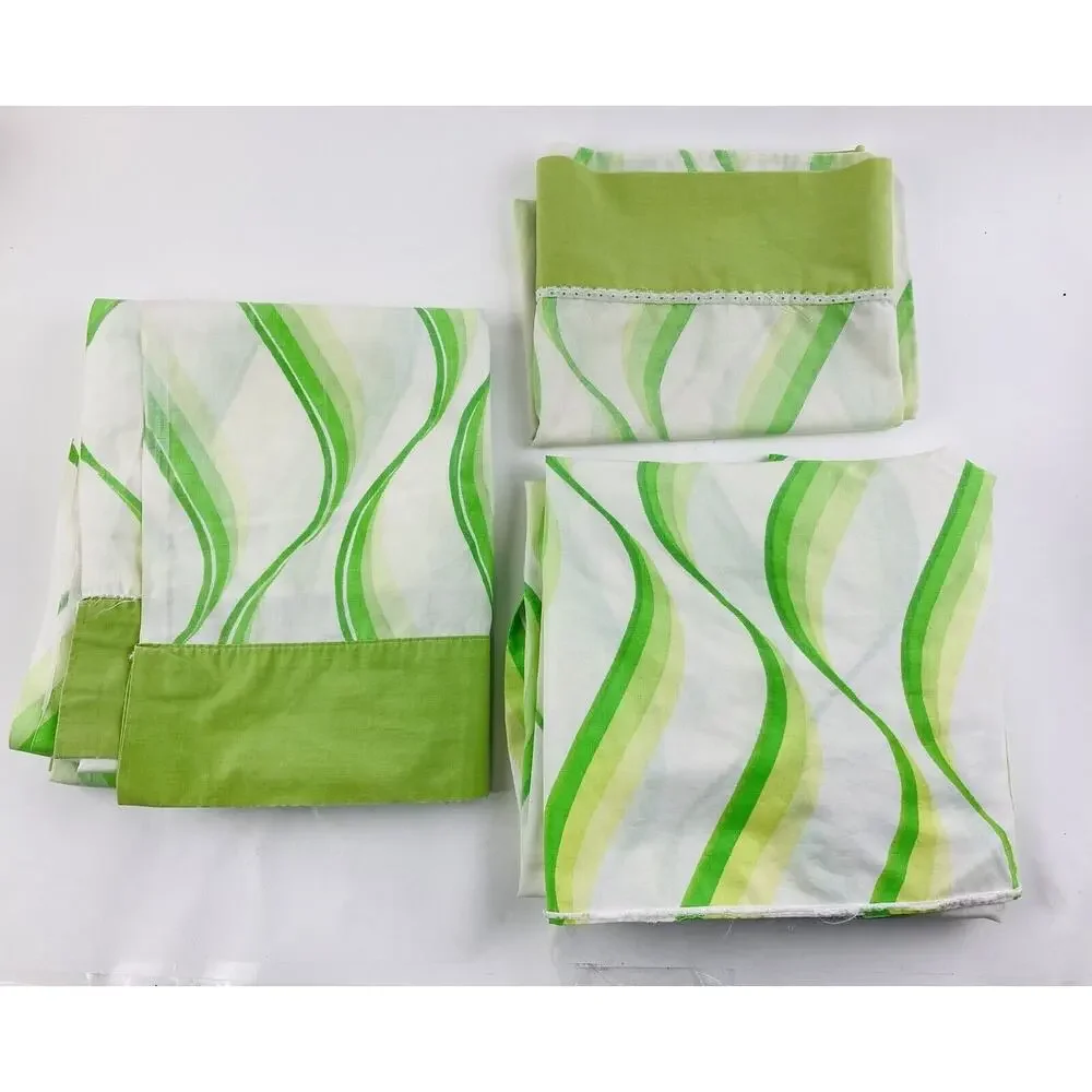 Vintage 1970s Dan River Percale Tranquale Green Wavy Sheet Set Flat Pillowcase